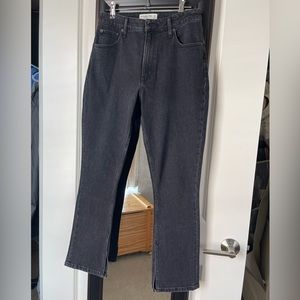 A&F CURVE LOVE Size 27S/4S The Skinny High Rise Jeans (Black)